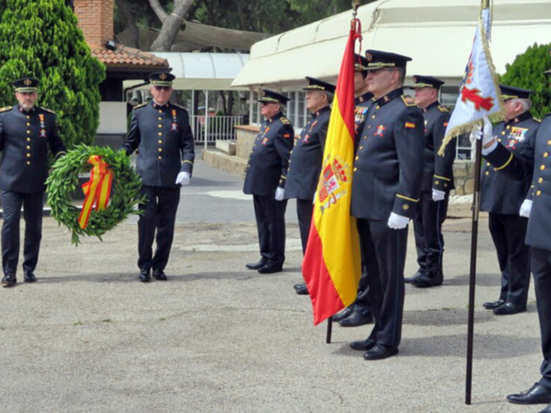 . El senador Lucas Castillo respalda con su presencia el acto anual de los Reales Tercios