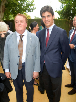  El mismo acto se entregaron los Premios Fundación Eurotoro, promovidos por la Cátedra Taurina del Ateneo de Triana, presidida por Miguel Ángel MartÍn