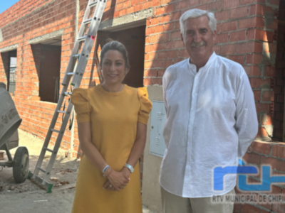 El alcalde de Chipiona y la delegada de Educación supervisan las obras en el colegio Lapachar y la Escuela Infantil Pepita Pérez