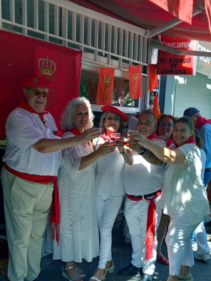  Pamplona suena en Sevilla,el barrio de Nervión celebra su particular San Fermín